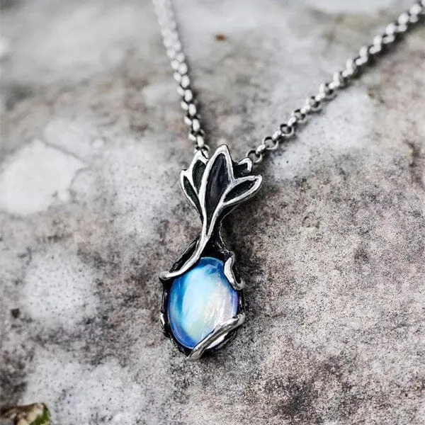 Mystery Fairy Leaf Moonstone Necklace