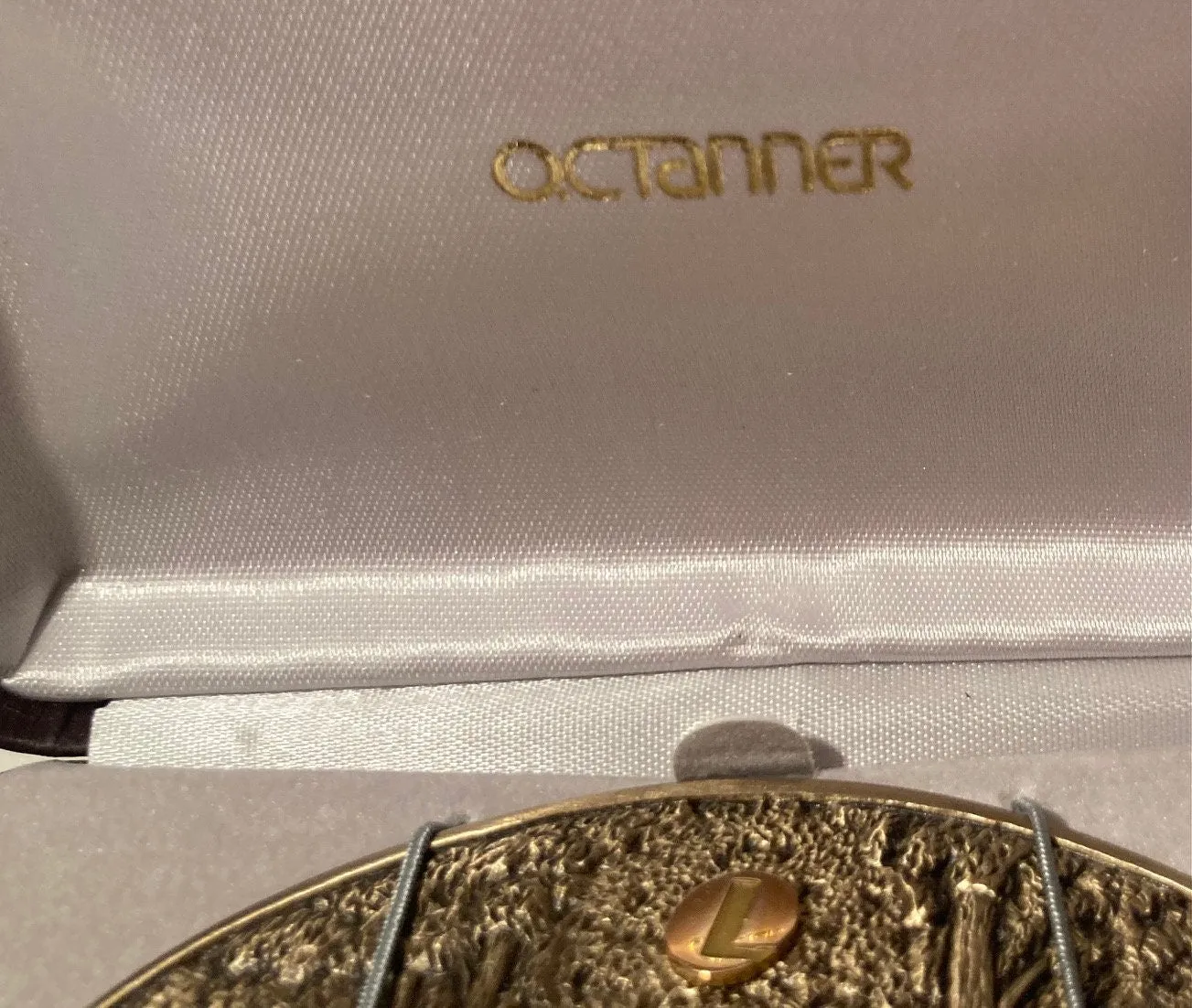 Vintage 1981 Metal Belt Buckle, O.C. Tanner, Hunting, 10KT Gold Emblem, 3 3/4" x 2 3/4", Thick Metal, Quality, Made in USA, Country